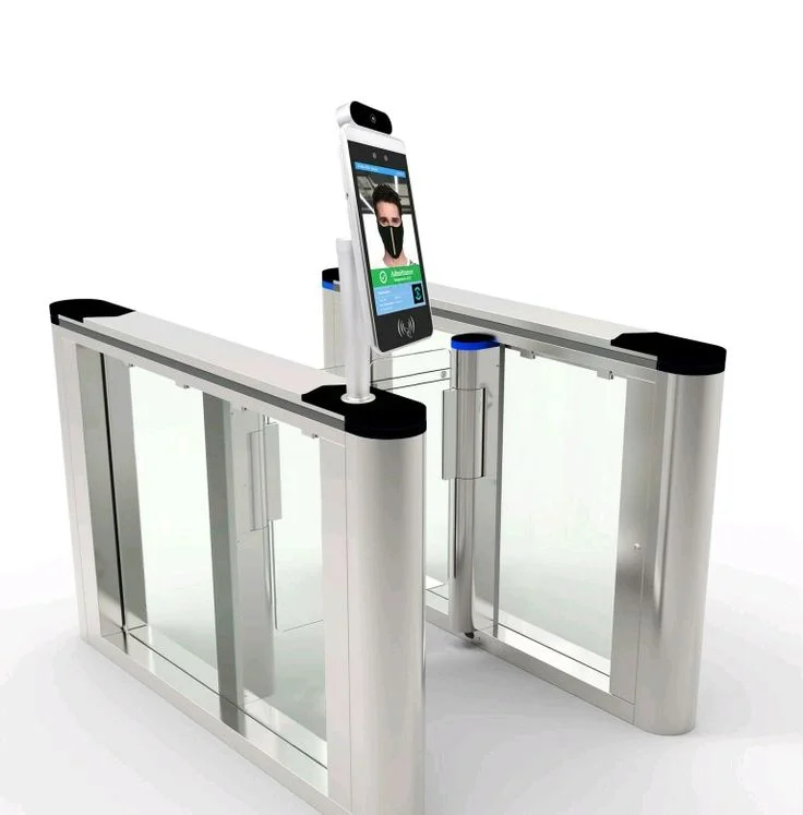 Warehouse staff entrance access reader